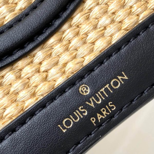 LV Petit Bucket